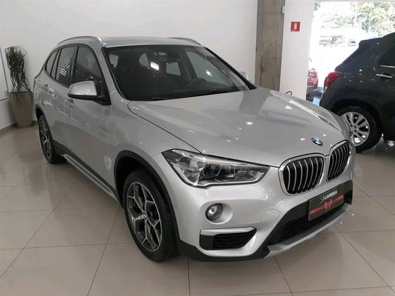 BMW X1 2.0 16V TURBO ACTIVEFLEX SDRIVE20I X-LINE 4P AUTOMÁTICO